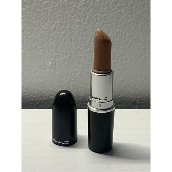 MAC Lustre Lipstick HUG ME #508- Nude Tone Frost Original Formula *USED - Picture 7 of 12